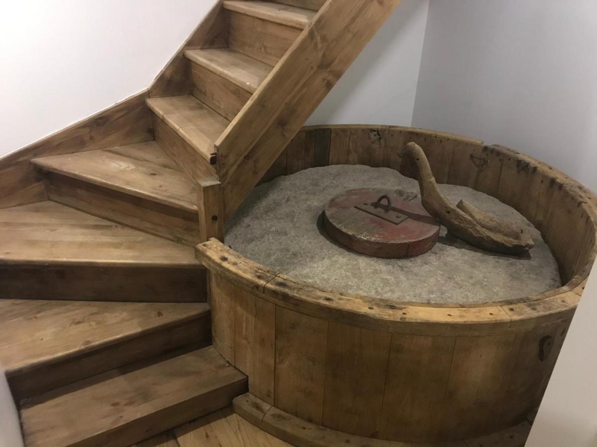 Domaine Du Moulin Panzió Mouzieys-Teulet Kültér fotó